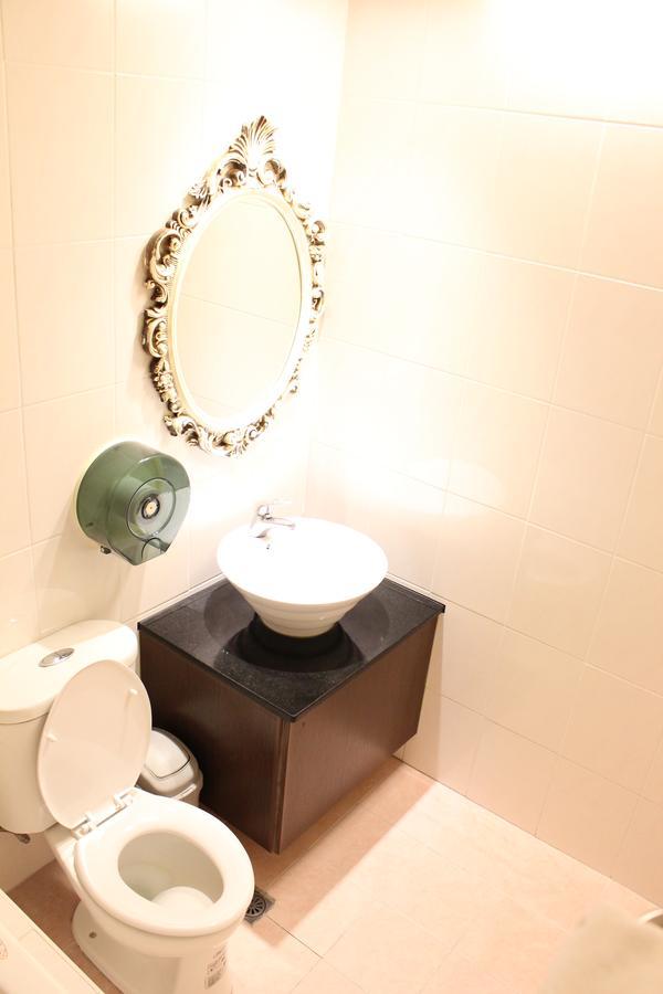 Full Moon Boutique Motel Hsinchu City Exterior photo