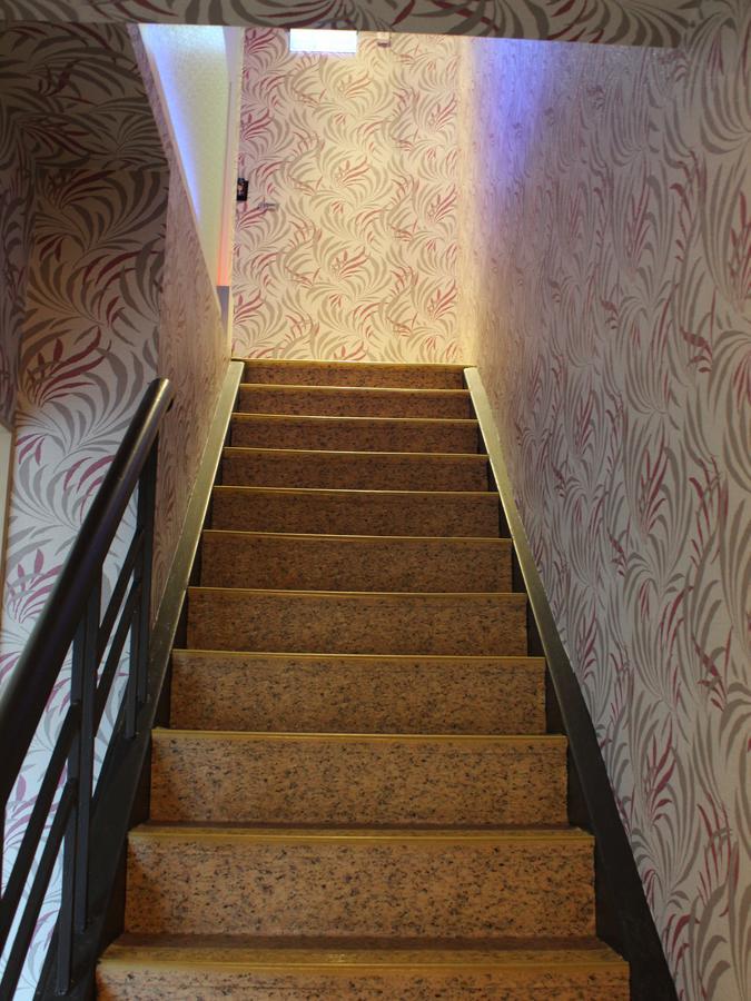 Full Moon Boutique Motel Hsinchu City Exterior photo